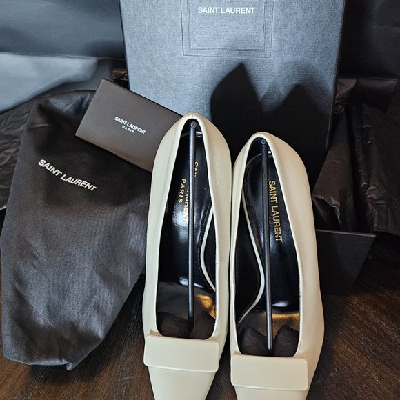 Saint Laurent Kayla Leather Pumps in White, Size 8.5 US - Picture 2 of 10